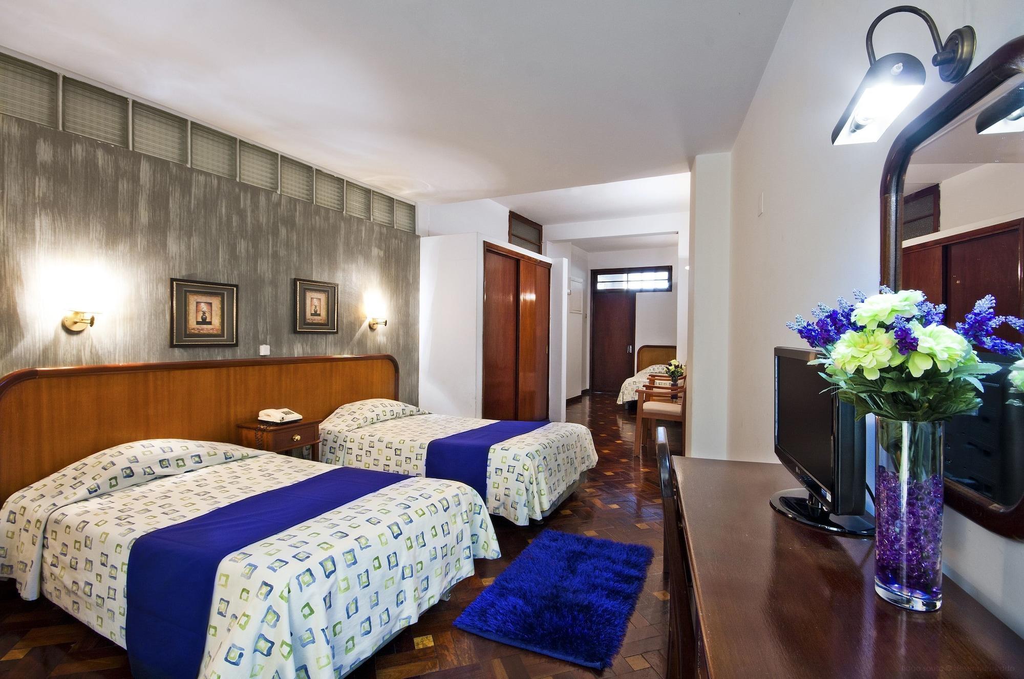 Residencial Colombo Bed & Breakfast Funchal  Ngoại thất bức ảnh