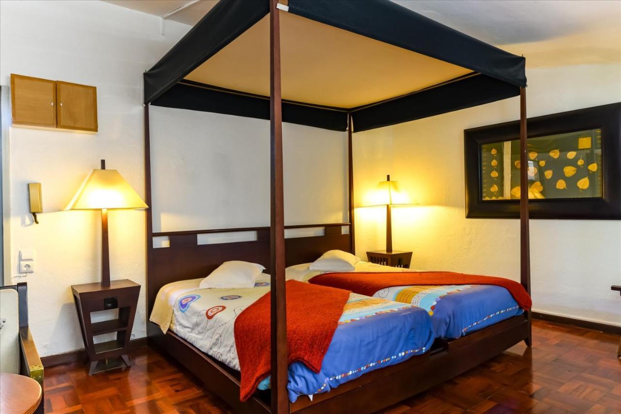 Residencial Colombo Bed & Breakfast Funchal  Ngoại thất bức ảnh