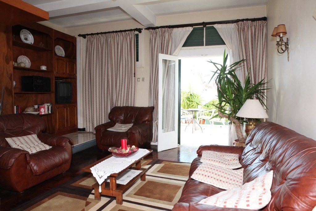 Residencial Colombo Bed & Breakfast Funchal  Ngoại thất bức ảnh